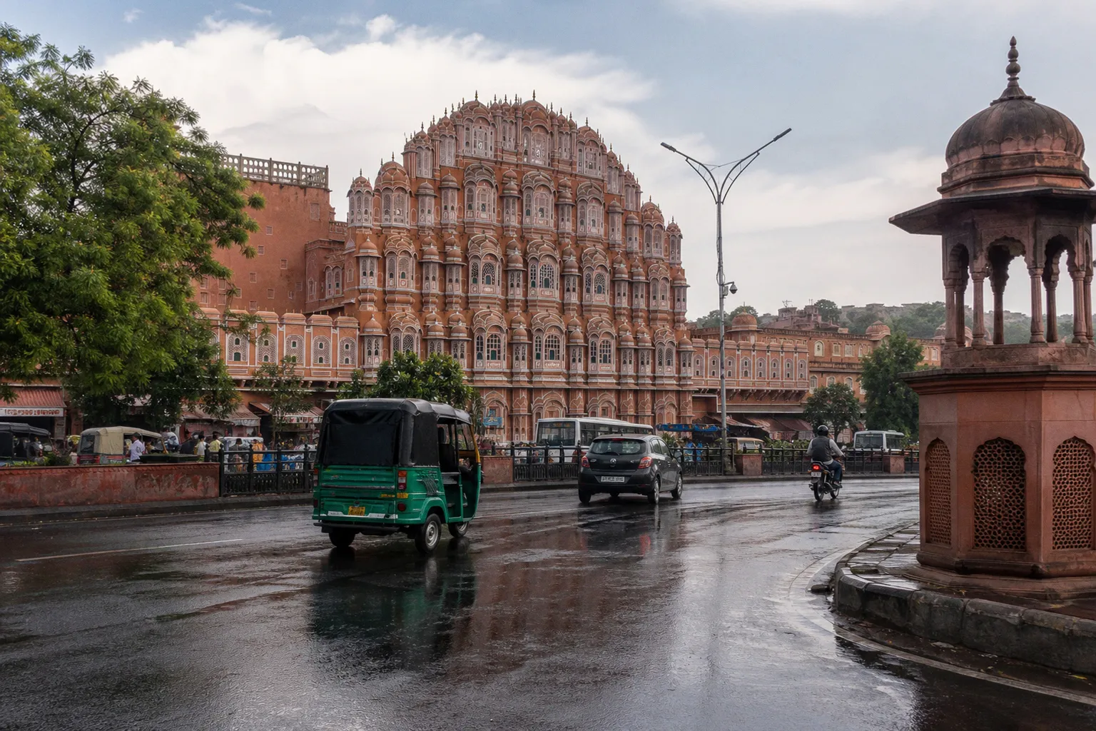 Alquiler de coches en Jaipur (India): guía práctica