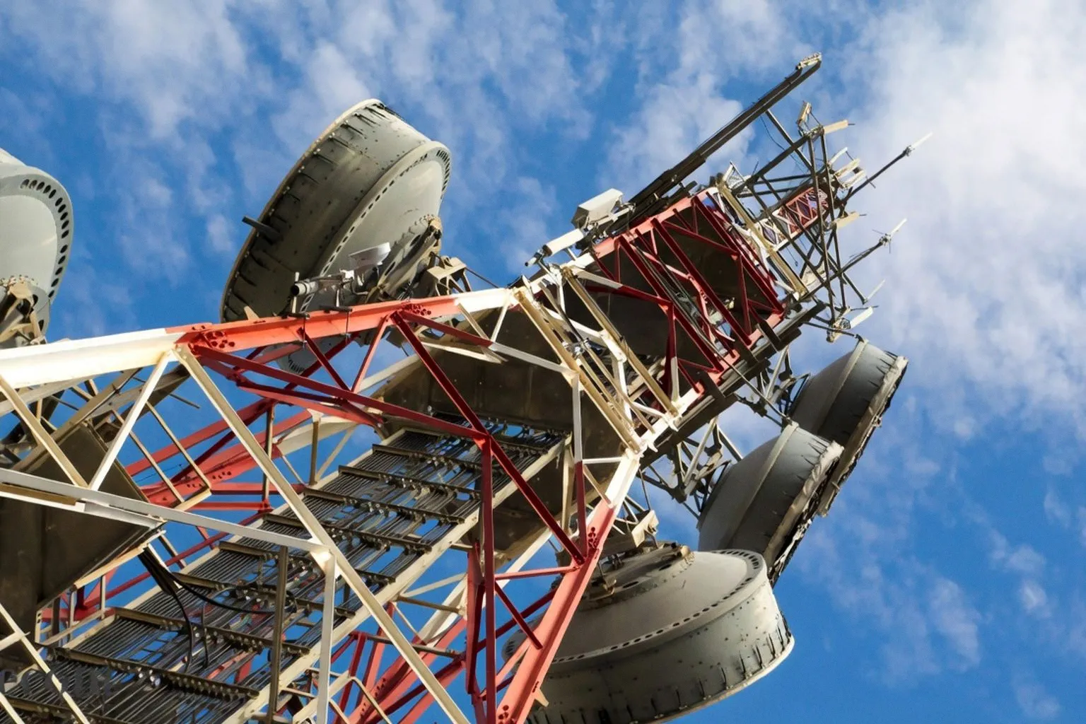 El modelo indio de conectividad digital: lecciones para cerrar la brecha tecnológica